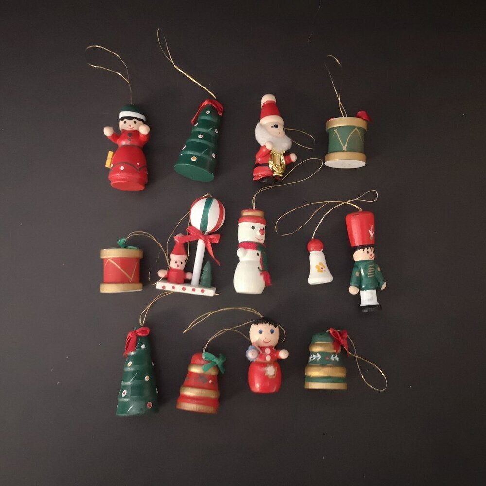 Vintage Lot of 13 Wooden Miniature Hanging Christmas Tree Ornaments (Lot #3)